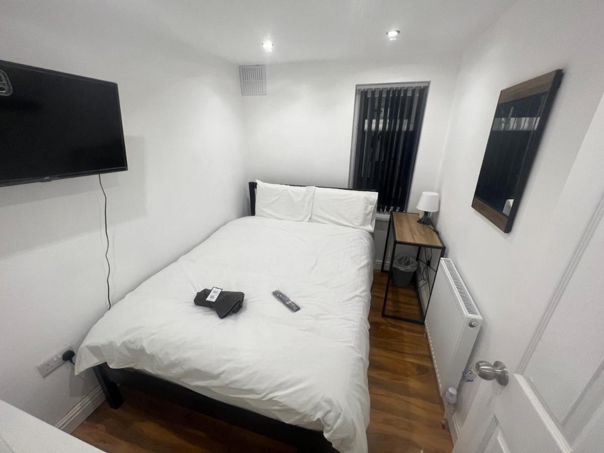 Tarleton House Hotel Stoke-on-Trent ภายนอก รูปภาพ