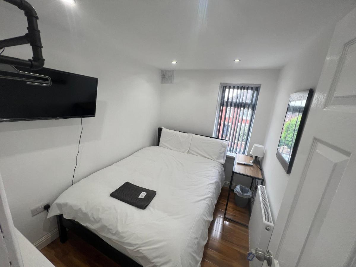 Tarleton House Hotel Stoke-on-Trent ภายนอก รูปภาพ