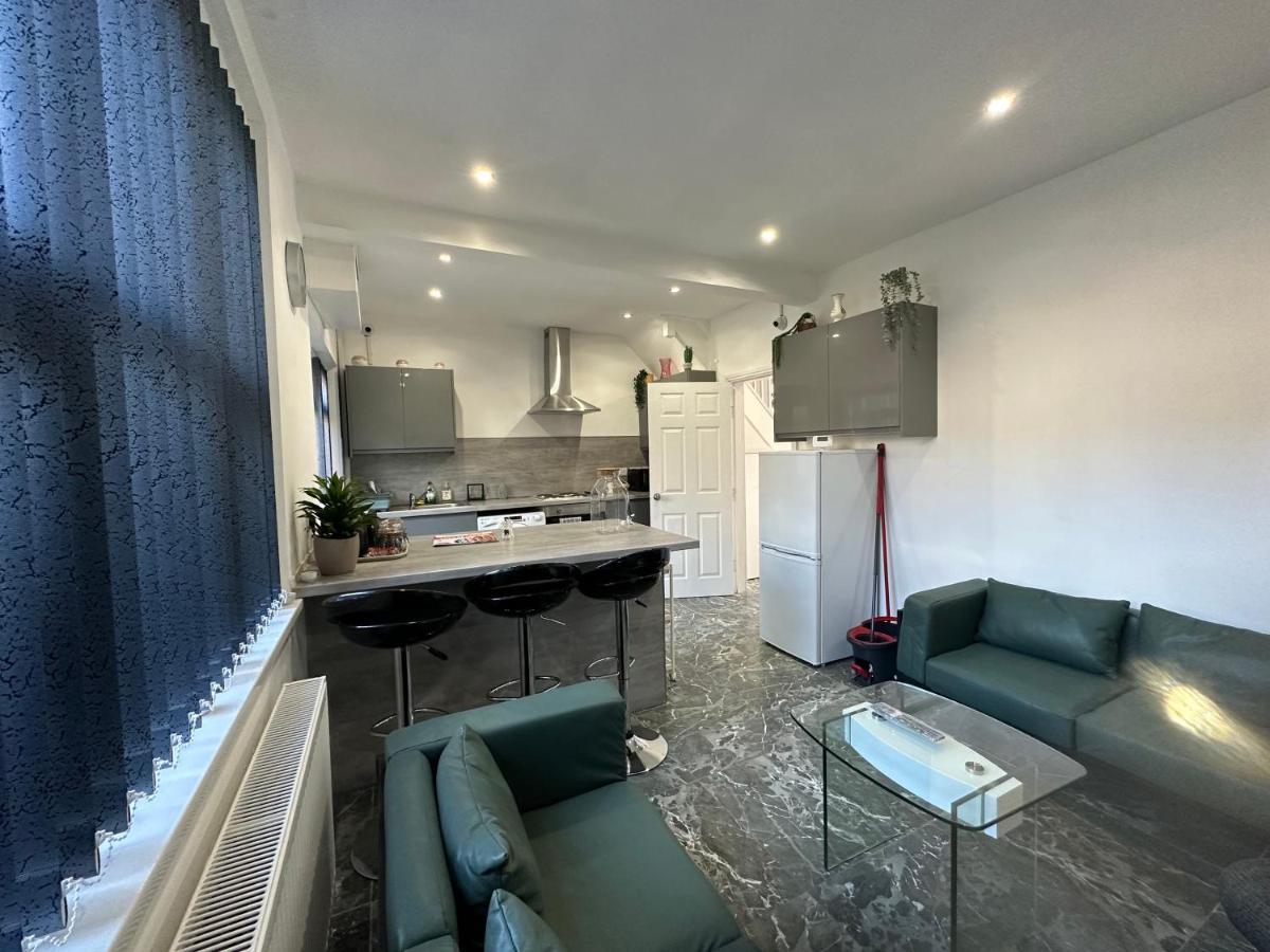 Tarleton House Hotel Stoke-on-Trent ภายนอก รูปภาพ